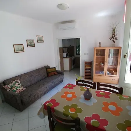 Guesthouse Boris Labin  Exterior photo