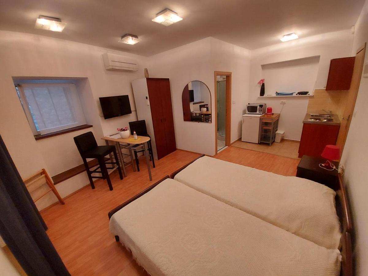 Boris Apartment *